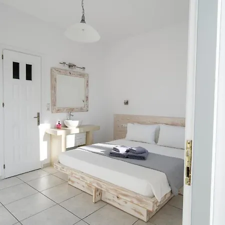 Porto (adults Only) Nausa